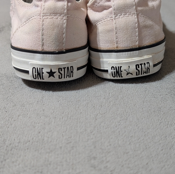 Baby Pink Converse One Star - Picture 3 of 5